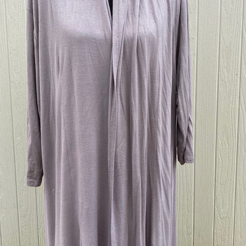 Women’s long sweater/wrap